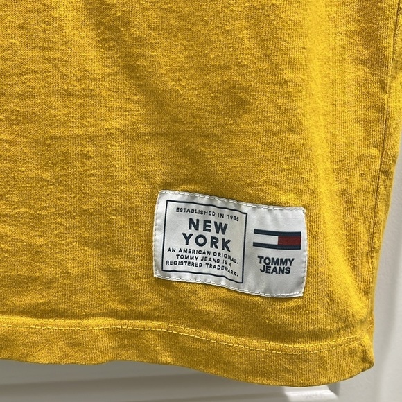 Tommy Hilfiger Tommy Jeans Yellow T-Shirt Unisex Sz M - Picture 4 of 7